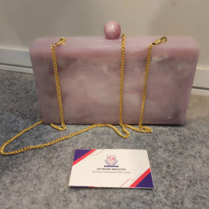 Diseño de Última Generación, 100% Auténtico, Diseño Artesanal, Resina de Alta Durabilidad y Estética de Nueva Tendencia para Estilos de Joyería Modernos, Bisutería Nueva - Product Image 1