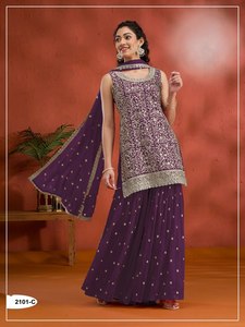 Robe Anarkali traditionnelle brodée violette avec dupatta, tenue de mariage pour femme, style Inde Pakistan, longueur au sol - Product Image 1