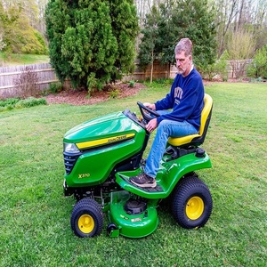 Precio al por mayor: Tractor cortacésped John Deere X370 2026, diseñado para un rendimiento fiable, dirección sencilla y un corte de césped impecable. - Product Image 6