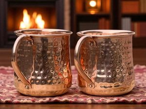 Dynamic Copper Moscow Mule <b>Mugs</b> Created For Modern Cocktail Serving In Kitchen Bar And Special Dining Experiences - Product Image 2