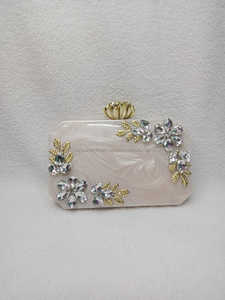 กระเป๋าคลัทช์เรซินรูปรักเทียมทำด้วยมือรูปปั้นแฟชั่นอุปกรณ์เสริมสำหรับทุกโอกาสจากยุโรป - Product Image 2