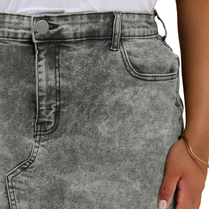 Vente en gros de jupes en jean pour femmes grande taille personnalisables, échantillon de tissu gratuit, meilleure qualité - Product Image 5