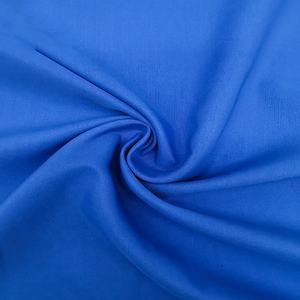 Tissu d'uniforme d'étudiant de vente directe d'usine de textiles <span class=keywords><strong>Afrique</strong></span> <span class=keywords><strong>du</strong></span> <span class=keywords><strong>Sud</strong></span> tissu imprimé par polyester bon marché pour des vestes d'école popeline tissée éponge française éponge personnalisée - Product Image 1