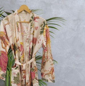 ชุดคลุมกิโมโนผู้หญิง คลาสสิก ความยาวระดับเข่า ผ้าฝ้ายนุ่ม แขนยาว ชุดคลุม ODM - Product Image 1