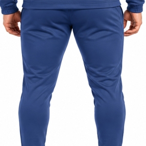Chándal Personalizado para Hombre con Cierre de Cremallera, Deportivo, Cómodo, Duradero, Ligero, Calidad de Exportación, Hecho a Medida - Product Image 5