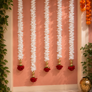 Guirnaldas de jazmín artificial y rosas rojas de diseño con cuentas doradas, hermosas decoraciones florales colgantes para bodas, Diwali y otras ocasiones. - Product Image 4