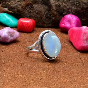 Bague en argent 925 avec pierre de lune bleue, bijou artisanal de créateur, cadeau pour elle, bague d'anniversaire de mariage - Product Image 2