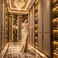 Système de dressing en cuir de luxe sur mesure, solution d'ameublement pour l'hôtellerie et les projets d'aménagement intérieur haut de gamme résidentiels