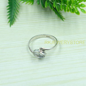 Bague en argent sterling 925 avec pierre de lune arc-en-ciel naturelle |   Bague ovale artisanale en pierre gemme pour femme, vente en gros, bijoux en pierre de lune pour elle - Product Image 3