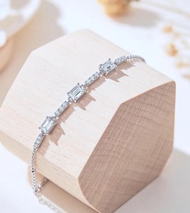 Best Quality Moissanite Diamond <b>Bracelet</b> in 925 Silver with Modern Appeal for Luxury and Jewelry Available For Sale - Product Image 5