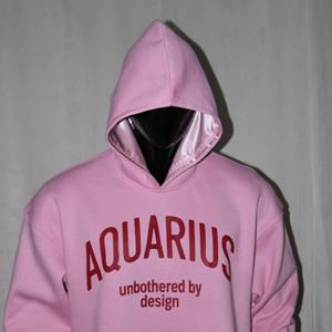 Sudadera con capucha de algodón de felpa de color ROSA, personalizada, extragrande, de tejido grueso y canalé, talla americana, con bordado desgastado, Finer Threads - Product Image 4