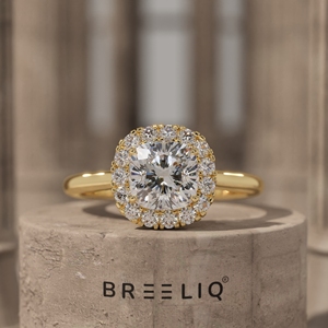 Luxury <b>Cushion</b> Cut Diamond Engagement Ring With Halo Setting In Yellow Gold Classic Bridal Ring Elegant Sparkling Fine Jewelry - Product Image 1