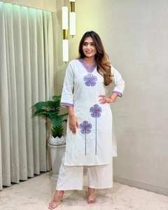 Traje Kurta Palazzo de Algodón Khadi Blanco para Mujer, Bordado, Corte Regular, Largo Regular, Estilo Casual, Estilo India-Pakistán - Product Image 1