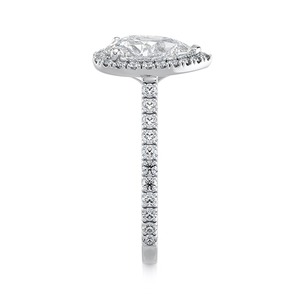 Anillo de Compromiso con Halo de Diamantes Cultivados en Laboratorio de 4.50 Quilates, Corte Pera, Oro Blanco, Pavé, Joyería Personalizada OEM al por Mayor - Product Image 5