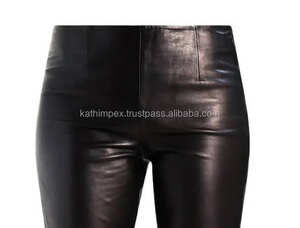 Pantalones acampanados recortados de piel sintética de cintura alta para mujer negra a la moda con cierre de cremallera elegante para un aspecto informal - Product Image 4