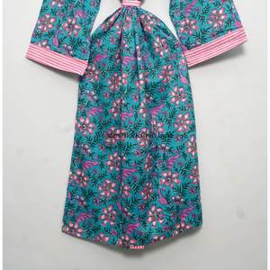 Kimono en pur coton, texture douce et lisse, col en V, design simple et imprimé floral, pour un style décontracté. - Product Image 6