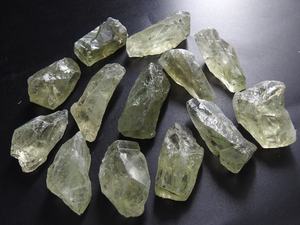 Bâtons bruts de cristal d'améthyste verte naturelle, point de guérison minérale, 30-40 mm, certifié par un tiers, PMEGEMSBEADS RC1 - Product Image 5