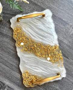 Bandeja de Resina Hecha a Mano Moderna y Más Vendida, Organizador Decorativo para el Hogar, para Mesa de Vanidad, Disponible a un Precio Excelente - Product Image 4