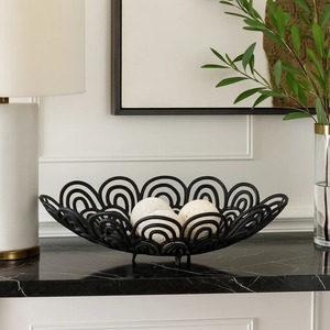 Bol décoratif en métal noir ajouré, idéal pour la décoration de table de mariage et la mise en scène élégante des centres de table pour événements, provenance Inde - Product Image 4
