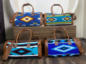 2025 accesorios de viaje bolsas de viaje al aire libre manta de sillín personalizada bolsa de Gimnasio Deportivo para mujeres bolsas de lona de cuero genuino bolsas de noche - Product Image 6