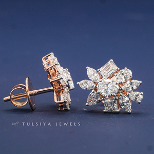 Élégantes boucles d'oreilles clous en or blanc 14 carats avec diamants de laboratoire pour hommes et femmes, design classique et simple avec pierres brillantes pour le bureau - Product Image 6