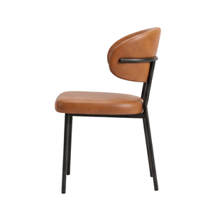 Chaise de salle à manger Pilo, moderne, en cuir capitonné avec pieds en métal, pour ameublement de maison - Product Image 5