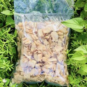 Chips de Coco Tostado Premium Hechos con Pulpa de Coco Madura Natural para Postre y Bocadillo, Vietnam - Product Image 2