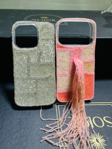 Étui de téléphone perlé fait main avec longue frange à pompons, étui de téléphone or et bleu marine, étui de téléphone perlé tendance pour iPhone - Product Image 4