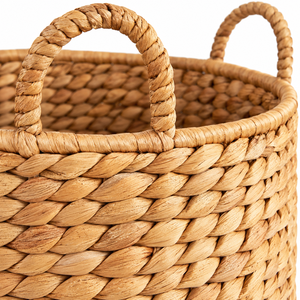 Customizable Eco-Friendly <b>Water</b> <b>Hyacinth</b> Circle Woven <b>Storage</b> <b>Basket</b> with Handles for Laundry and Home Organization Wholesale - Product Image 4