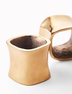 Square Shape Luxury Napkin Rings Set of 2 <b>Hand</b> <b>Casted</b> Technique Gold Color Table Decoration Napkin Ring For Wedding Event decor - Product Image 6
