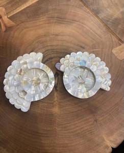Indian Sea Shell Inlaid Half Round <b>Tea</b> Plate For Luxury Home Mother Of Pearl Inlay 3 Layer Round Coaster Scallops Design - Product Image 1