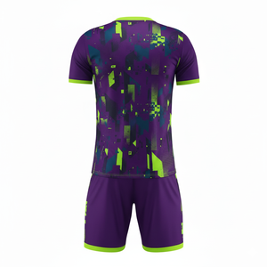 Camiseta de Fútbol Geométrica Morada y Verde para Hombre, Manga Corta, Cuello en V, Poliéster que Absorbe la Humedad, Ropa Deportiva para Todas las Temporadas - Product Image 3