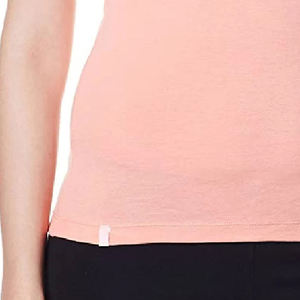 เสื้อกล้ามผู้หญิงใหม่ ผ้ายืดโพลีเอสเตอร์ เสื้อกล้ามสีพื้น ระบายอากาศได้ดี เสื้อกล้ามทรงปกติ มีจำหน่ายแล้ว - Product Image 4