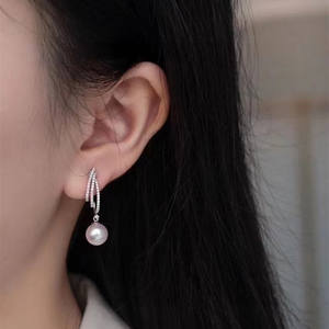 Boucles d'oreilles en perles rondes d'eau douce de luxe françaises, collier tendance haut de gamme, nouvelle sortie - Product Image 3