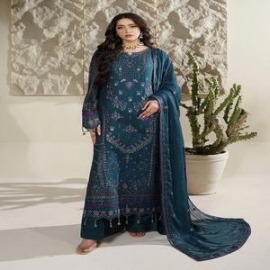 Trajes Shalwar Kameez de fiesta para mujer en tela de chifón de muy alta calidad con bordados muy finos, estilo pakistaní. - Product Image 1