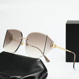 Nouveauté, lunettes de soleil de luxe sans monture, design tendance, protection UV, lunettes de soleil pour l'extérieur, plage, voyage, unisexe - Product Image 3