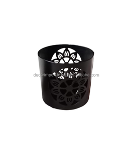 Bougeoir votif en métal noir élégant fait à la main gravé Bhakhoor Pot pour la décoration intérieure à manger et Noël par Decor impex - Product Image 5