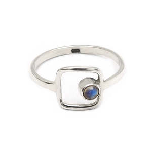 Best Quality 925 Sterling Silver <b>Labradorite</b> Gemstone <b>Ring</b> Handmade Bohemian Jewelry For Women Available At Reasonable Price - Product Image 4