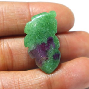 พลอยรูบี้โซไซต์แกะสลักทรงคาโบชอง พลอยรูบี้แกะสลักทำมือ ผิวเรียบ ขายส่งจากผู้ผลิตสำหรับทำเครื่องประดับ - Product Image 3