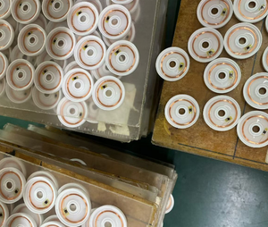 Étiquettes NFC ABS PPS pour usine, ligne industrielle, gestion IoT, avec adhésif, étanches, robustes pour le suivi des actifs, option UHF pour entrepôt - Product Image 5
