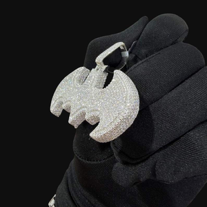 Pendentif chauve-souris en moissanite, style hip-hop glacé, collier gothique, pendentif de luxe pour hommes et femmes - Product Image 3