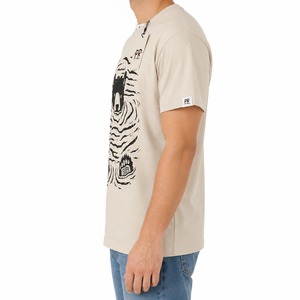เสื้อยืดแขนสั้นผู้ชาย ผ้าฝ้ายผสมพรีเมียม สวมใส่สบาย ทรงปกติ สตรีทแวร์ลำลอง ดีไซน์ทันสมัย ขายดีที่สุด สินค้ามาใหม่ - Product Image 2