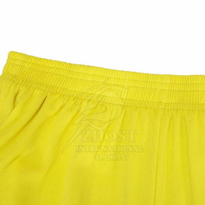 Camiseta y pantalones cortos de fútbol ligeros con tela de malla transpirable de secado rápido, uniforme de fútbol para adultos. - Product Image 5
