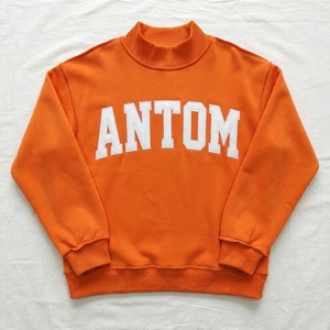 Sudadera Personalizada Negra con Cuello Redondo, Unisex, de Algodón y Felpa, con Logotipo de Letras Blancas, Estilo Urbano, OEM ODM - Product Image 3