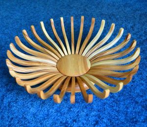 Natural Handmade Wooden Fruit Basket For Elegant Home Decor And Practical Fruit <b>Storage</b> On Tables - Product Image 6