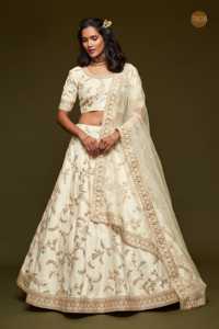Conjunto de Lehenga Choli de Chifón con Estampado Floral Bordado, Top Corto con Cuello Barco y Manga Corta, Vestido de Dama de Honor Largo hasta el Suelo con Corte en A - Product Image 3