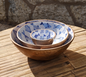 Ensemble de plateaux à salade en bois entièrement recyclé de la collection Formentera, plateau en bois émaillé écologique pour les fêtes - Product Image 2