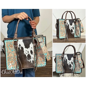Sac fourre-tout grand format en cuir véritable repoussé avec pompon fait main en cuir de vachette à poils, sacs bandoulière décontractés pour femmes, vente en gros usine 2026 - Product Image 1