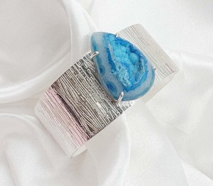 Natural Sky Blue Sugar Druzy Triangle <b>Stone</b> <b>Bracelet</b> Silver Plated Textured Wide Cuff Handmade Gemstone Wide <b>Bracelet</b> - Product Image 3