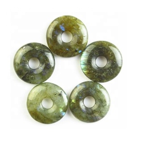 พลอยรูปทรงโดนัทหินลาบราดอไรต์,คริสตัลหินธรรมชาติรูปทรงโดนัทคริสตัลเรกิอัญมณีสำหรับบำบัดโดนัทโมราสำหรับผู้ค้าส่ง - Product Image 2